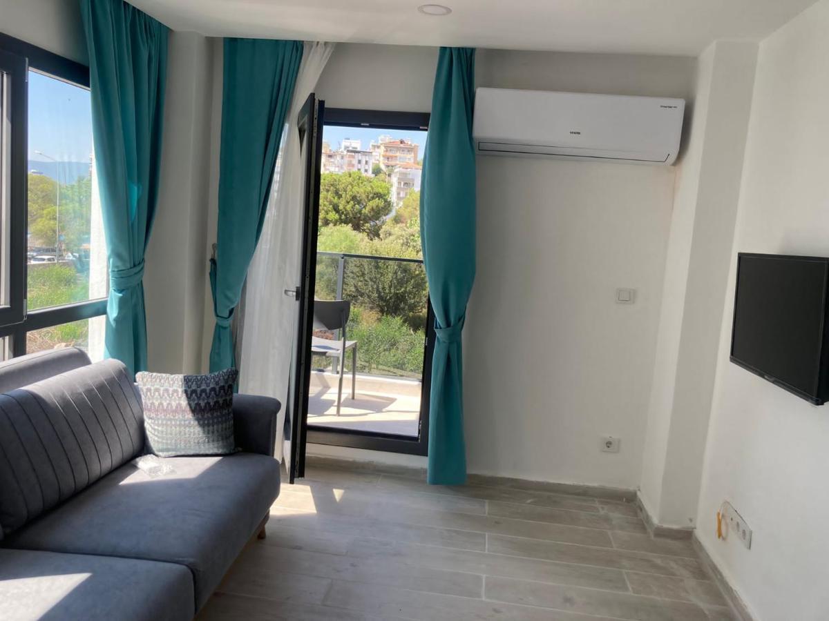 Aparthotel Sahil Aparts - Guelluek à Milas Extérieur photo