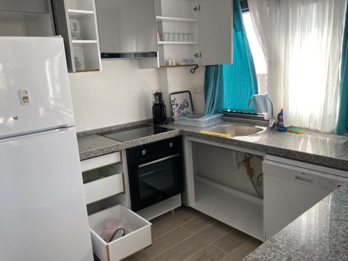 Aparthotel Sahil Aparts - Guelluek à Milas Extérieur photo